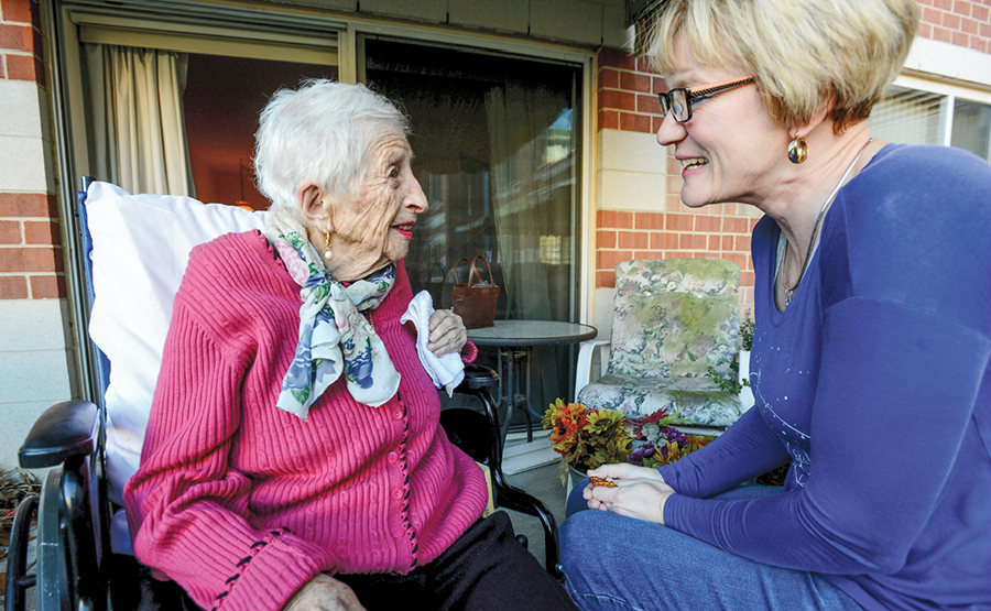 Hospice nurse at home