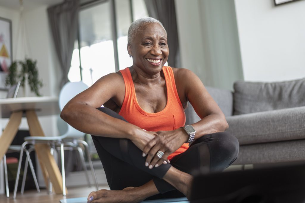 Aging Gracefully: 8 Tips for Senior Women's Health and Fitness